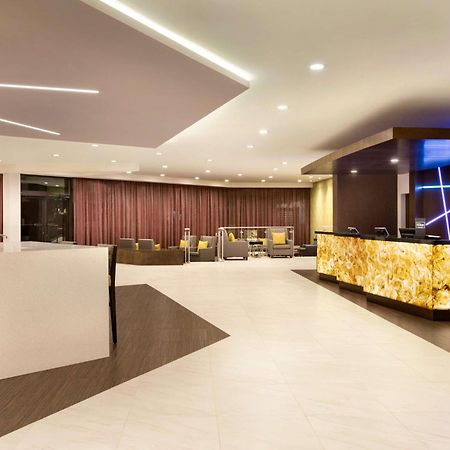 Doubletree By Hilton Hotel Toronto Airport West Mississauga Extérieur photo