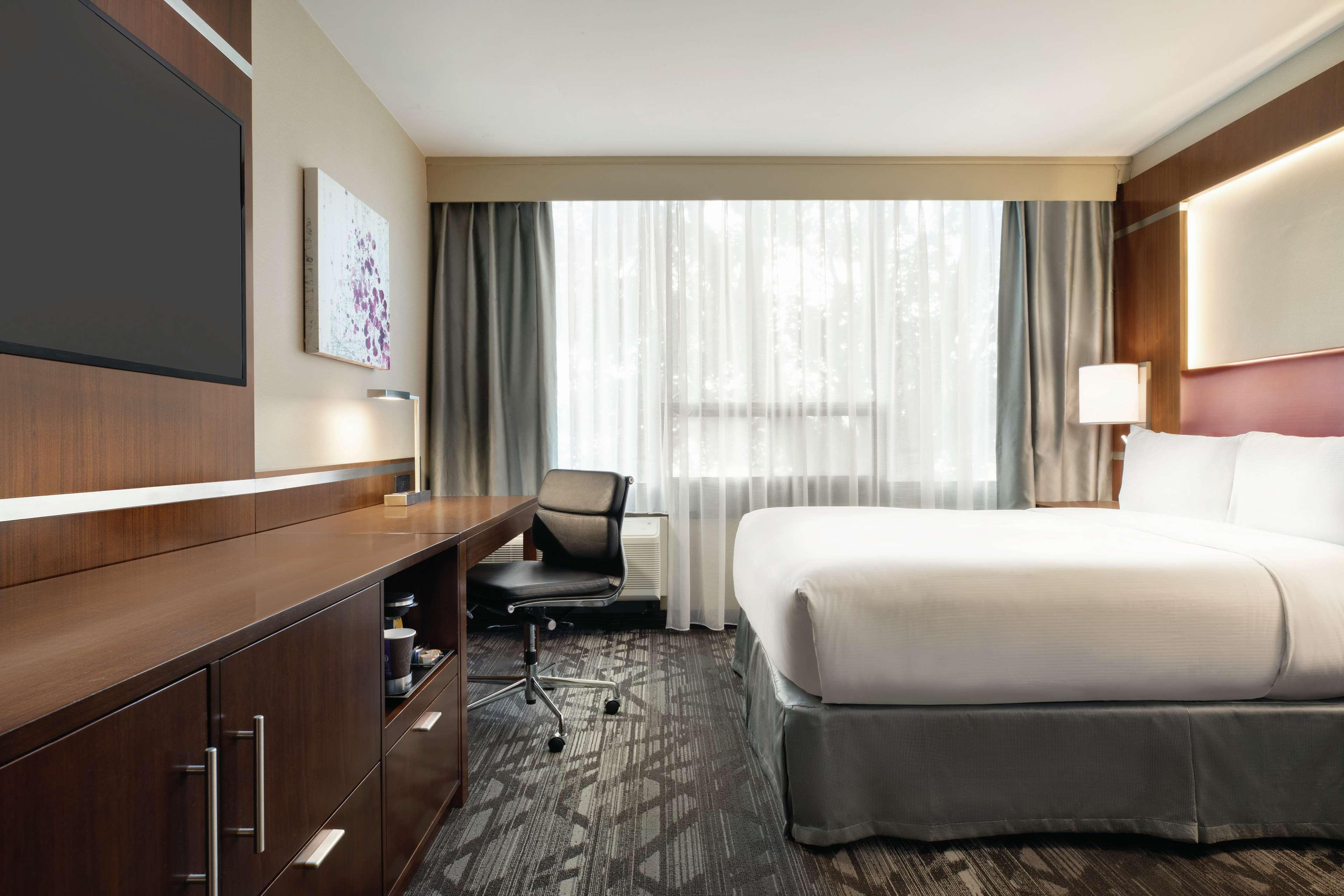 Doubletree By Hilton Hotel Toronto Airport West Mississauga Extérieur photo