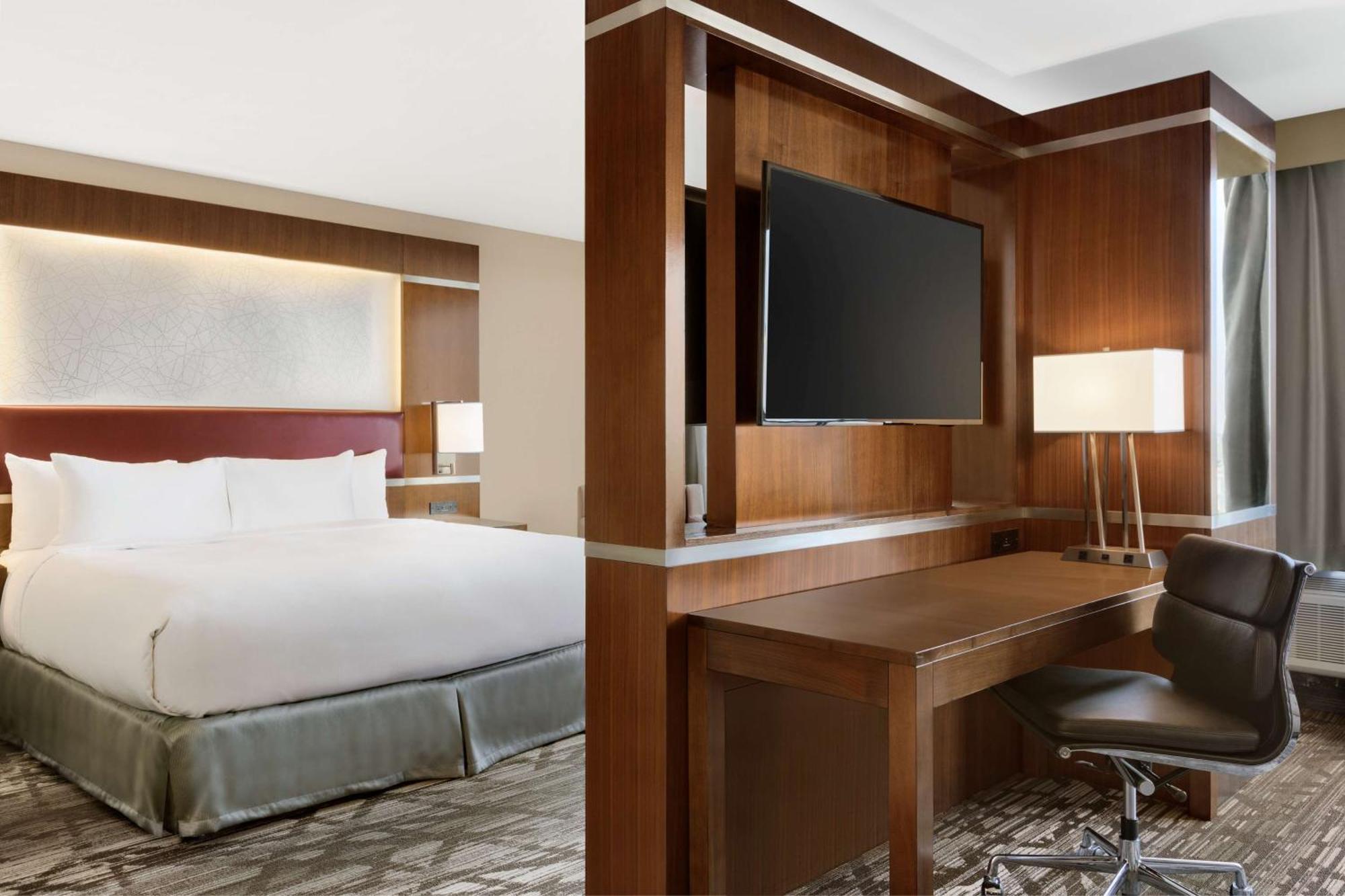 Doubletree By Hilton Hotel Toronto Airport West Mississauga Extérieur photo