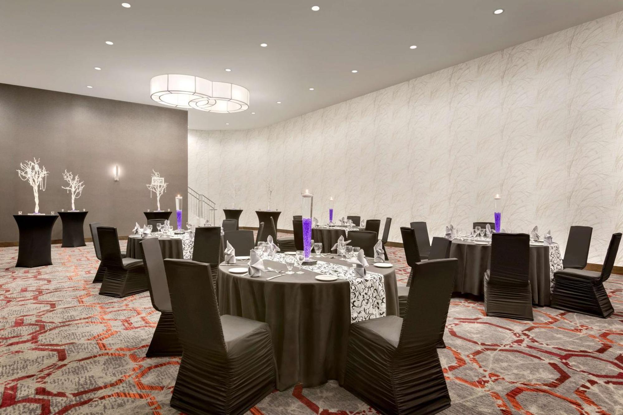 Doubletree By Hilton Hotel Toronto Airport West Mississauga Extérieur photo