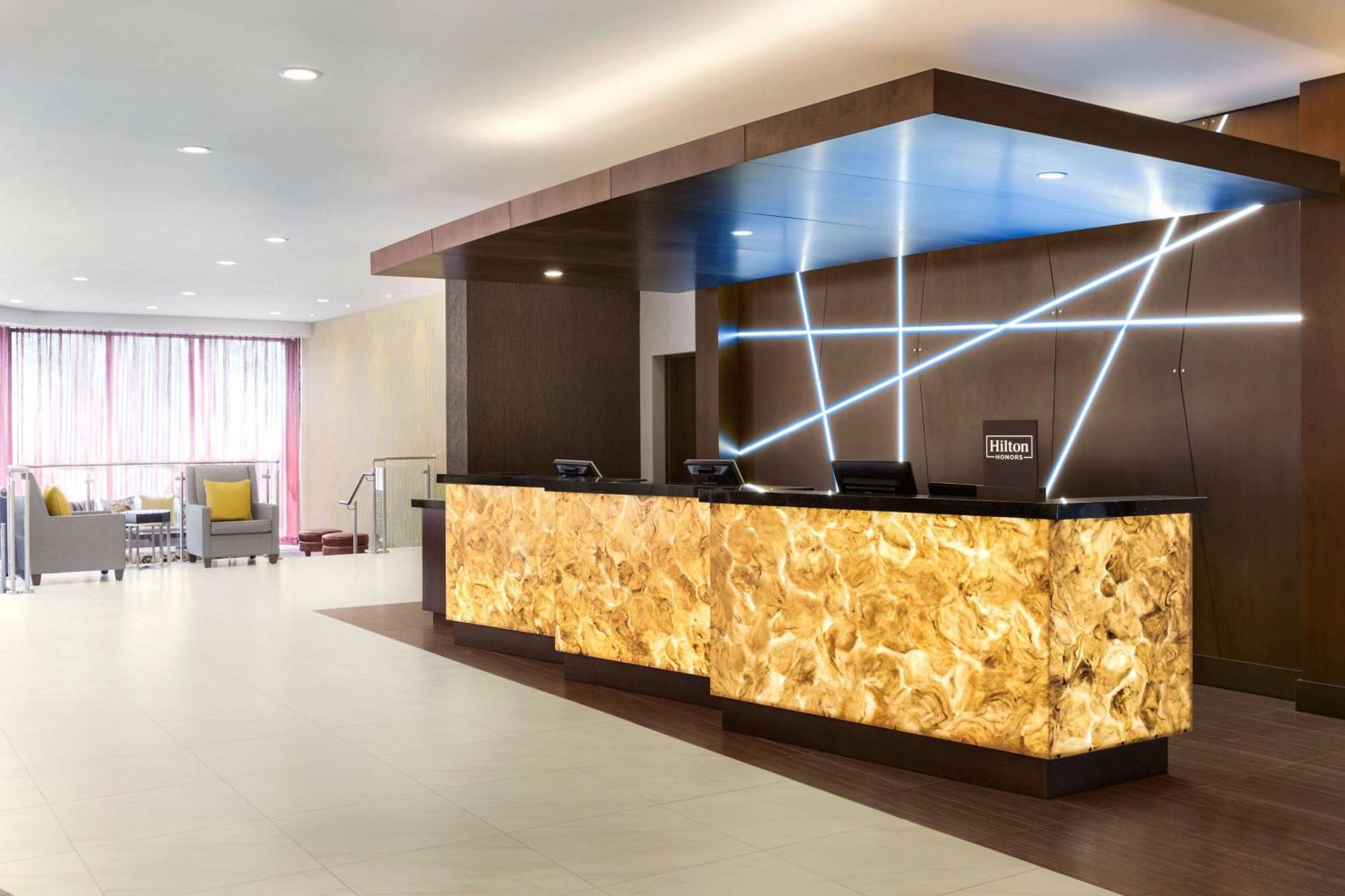 Doubletree By Hilton Hotel Toronto Airport West Mississauga Extérieur photo